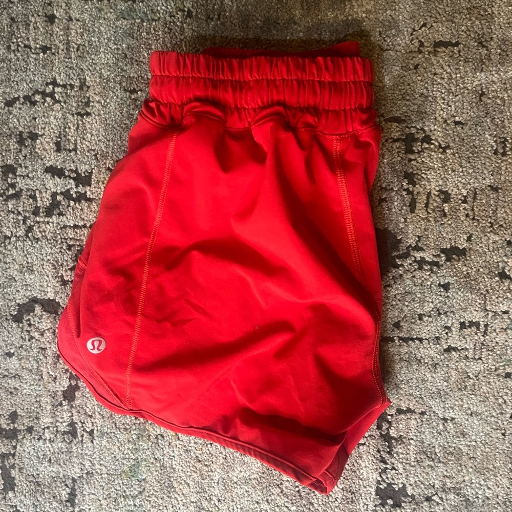 Lulu shorts !!!